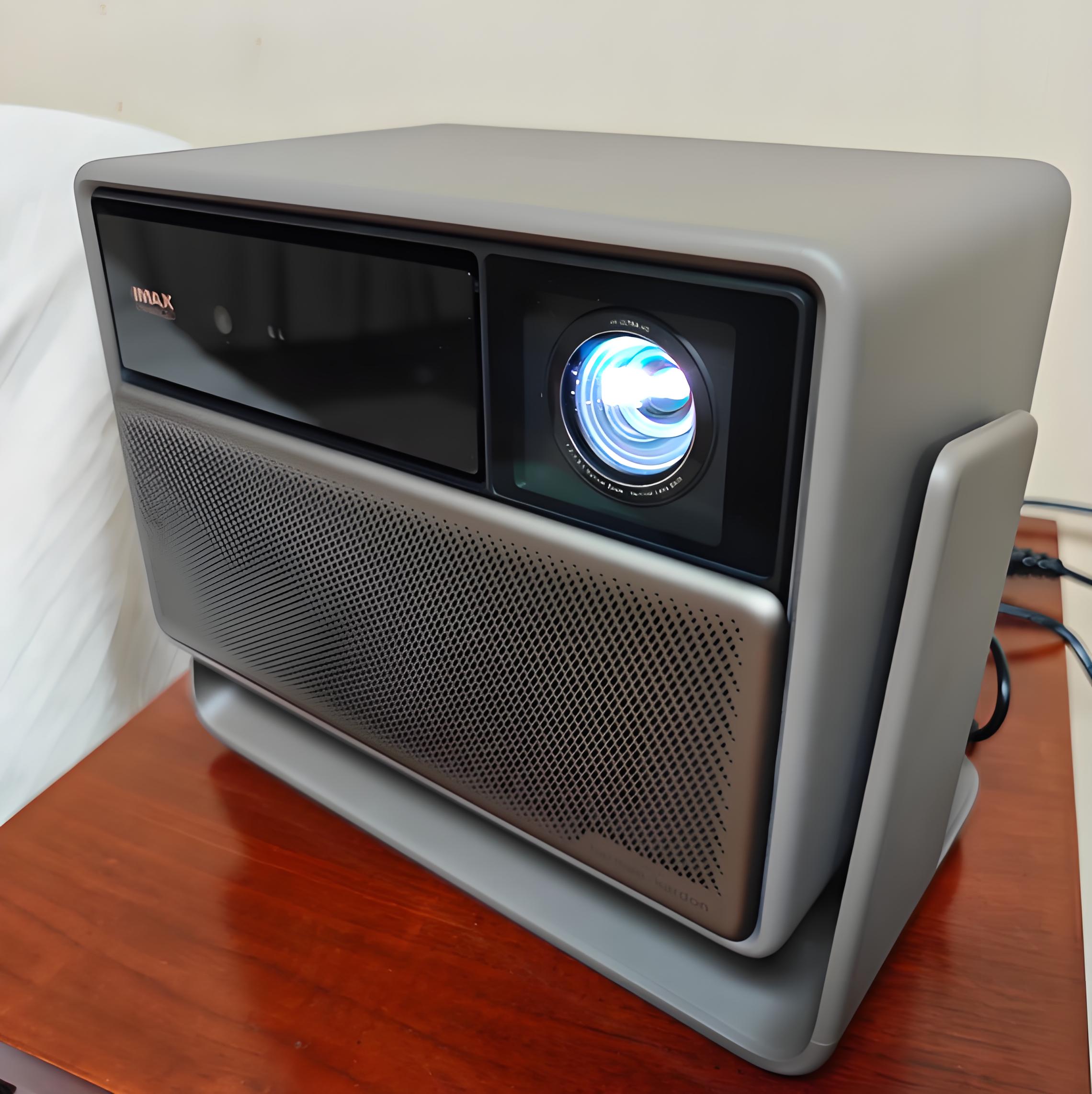 โปรเจคเตอร์ XGIMI RS 20 Ultra  - Home Cinema Xgimi บทวิจารณ์และราคา